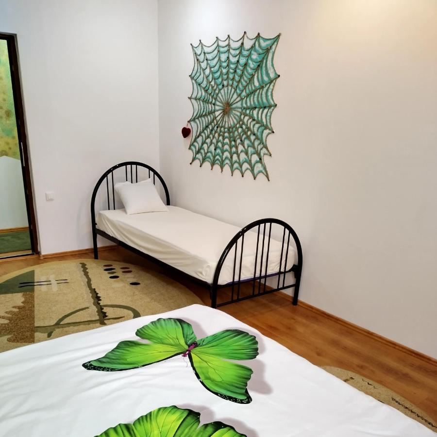 Apartament Camelia Petroşani Екстериор снимка